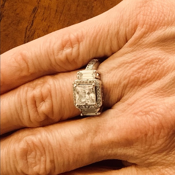 Kelly Waters Sterling and CZ Ladies Ring.  Size 6. - Picture 2 of 4